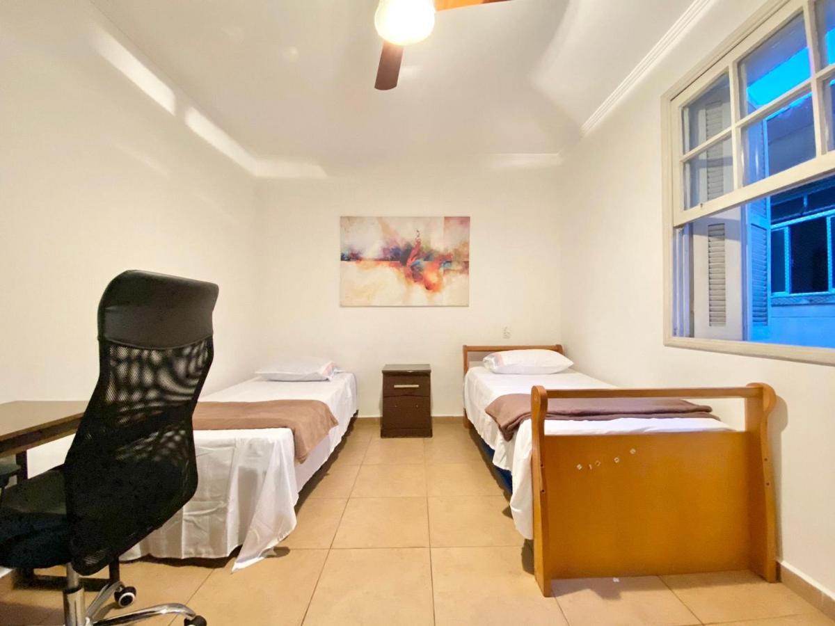 Apartamento Canal 5 Embare A 500 M Da Santos (Sao Paulo)