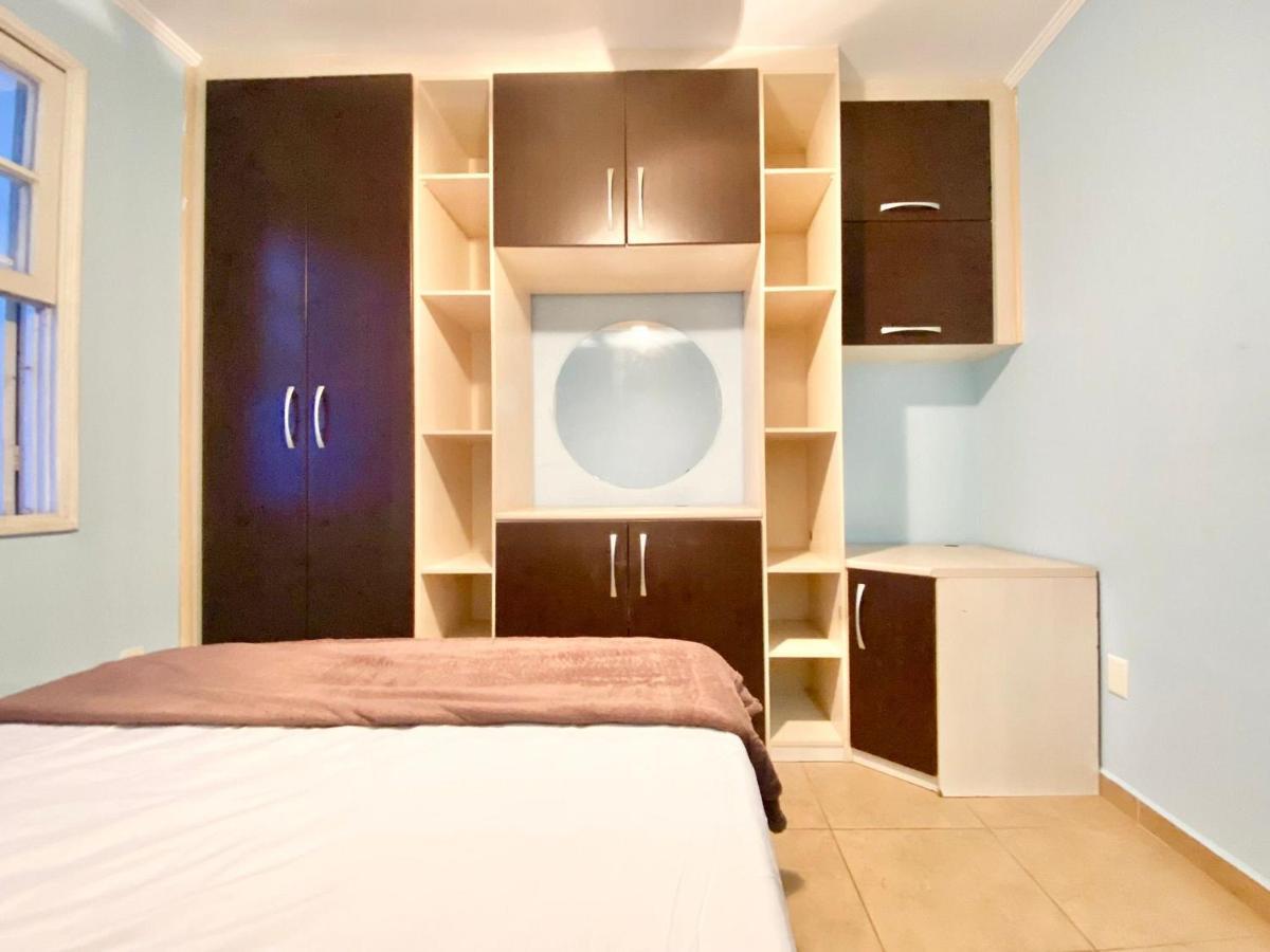Apartamento Canal 5 Embare A 500 M Da Santos (Sao Paulo)